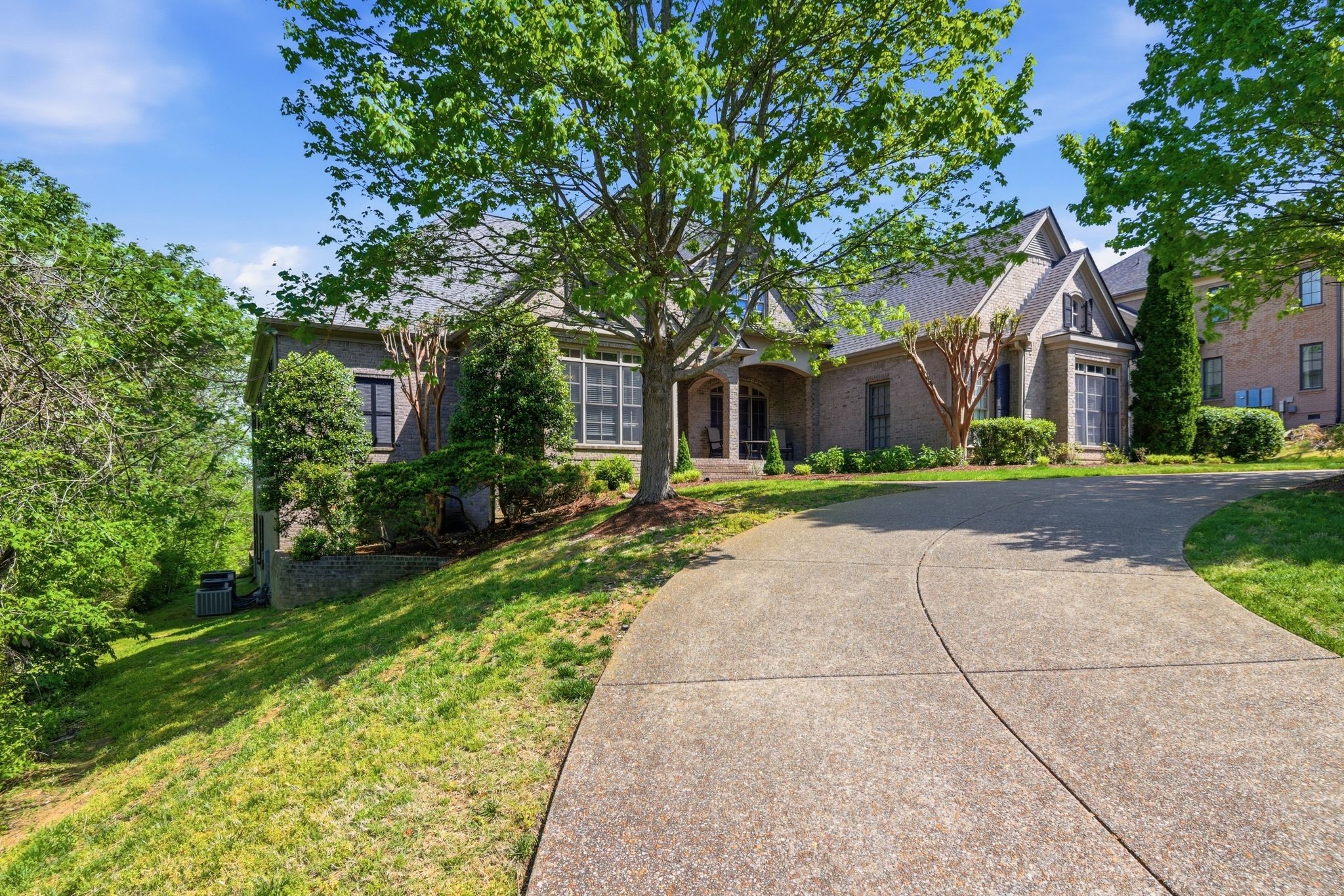 23 Sawgrass Ln