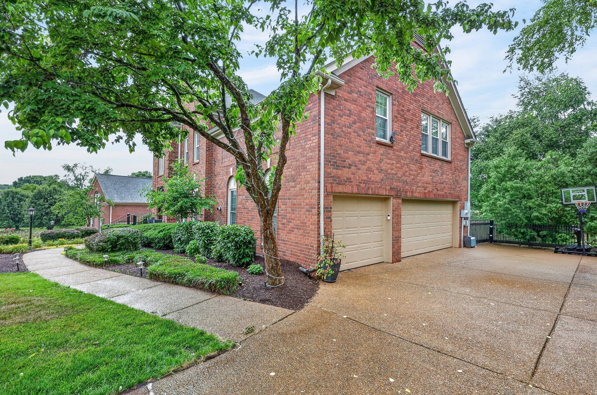 304 Lakemont Cir, Franklin TN 37067 4-bed home, photo 5 of 39