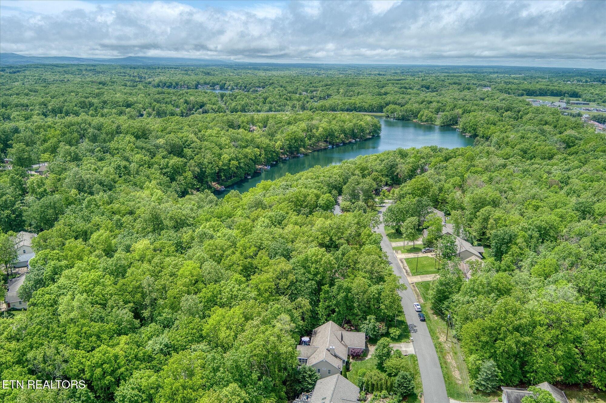 182 Canterbury Drive