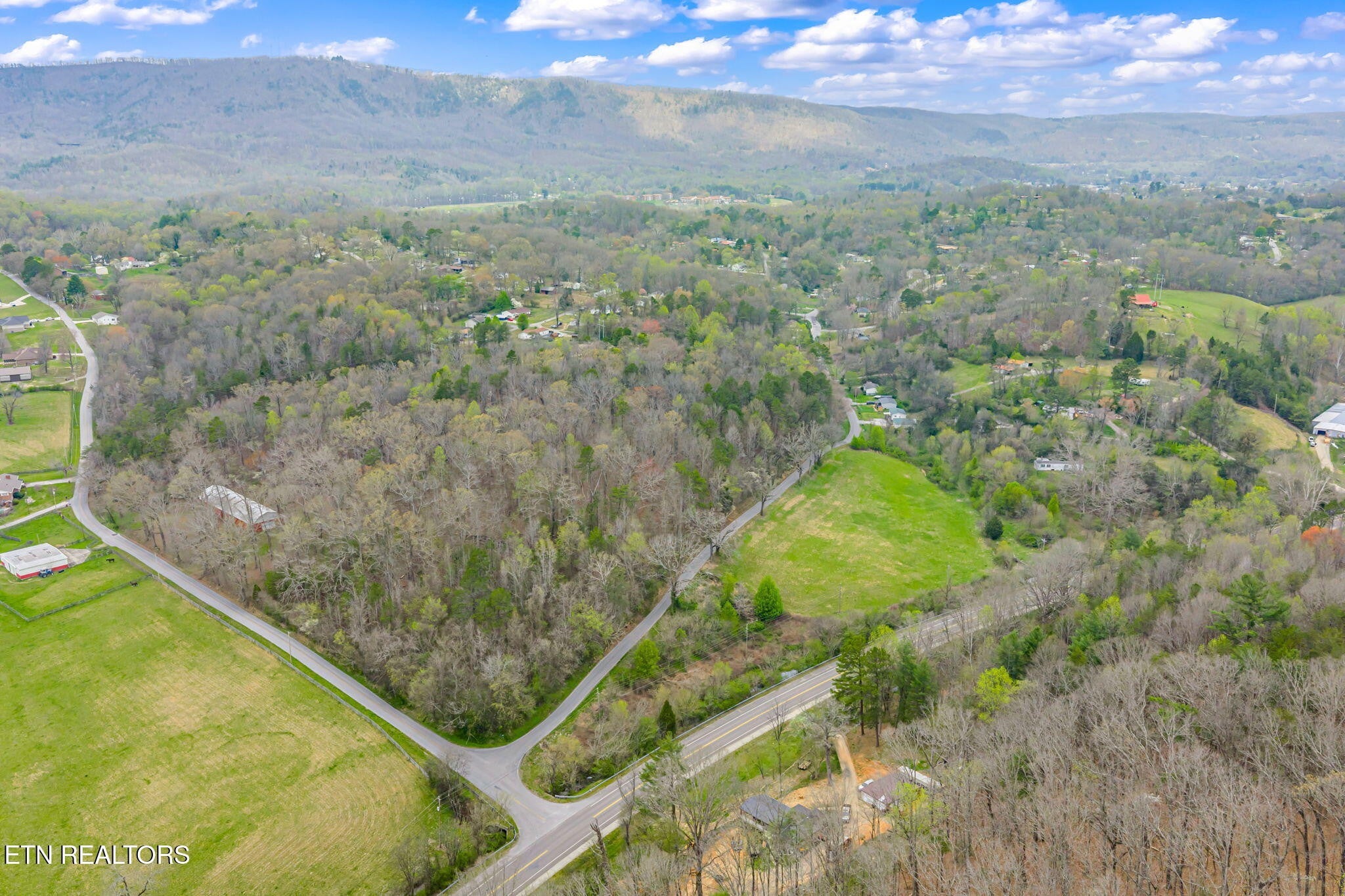 414 Dogwood Lane