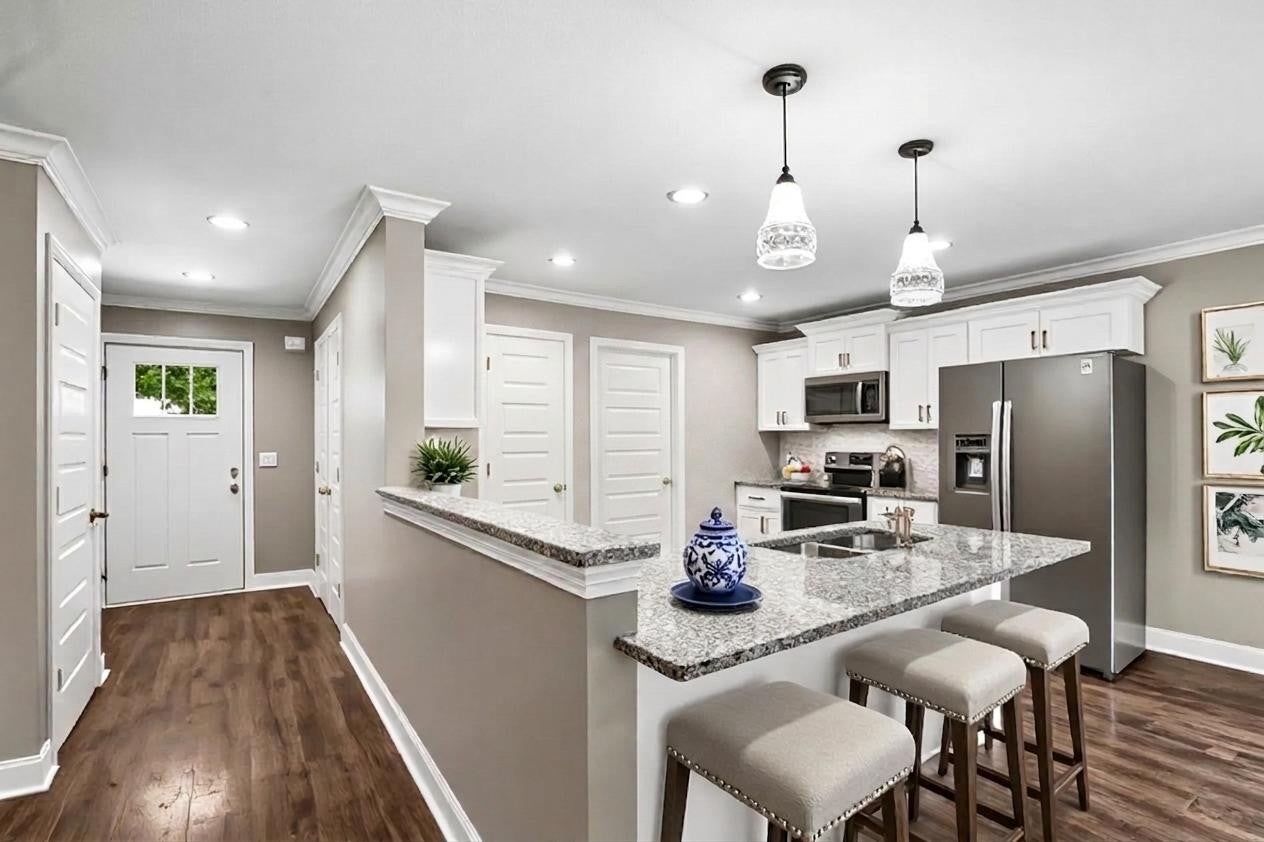 2320 Bearden Rd