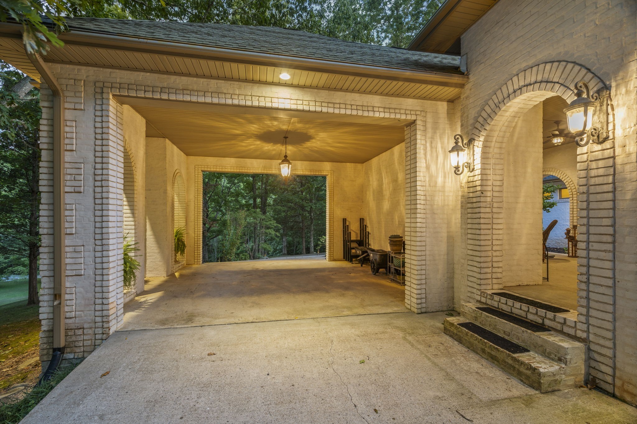 144A Dogwood Springs Dr