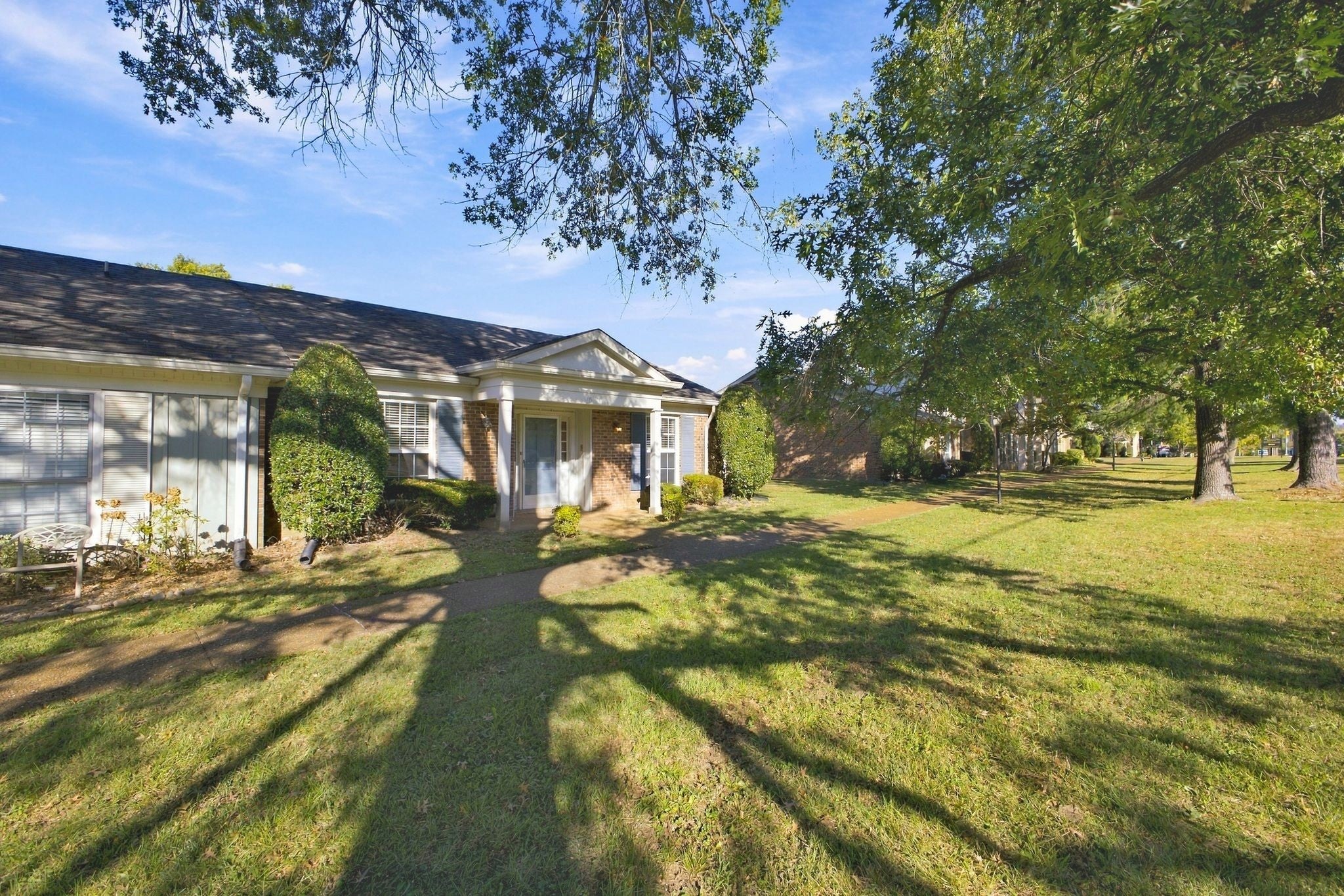 115 Plantation Ct