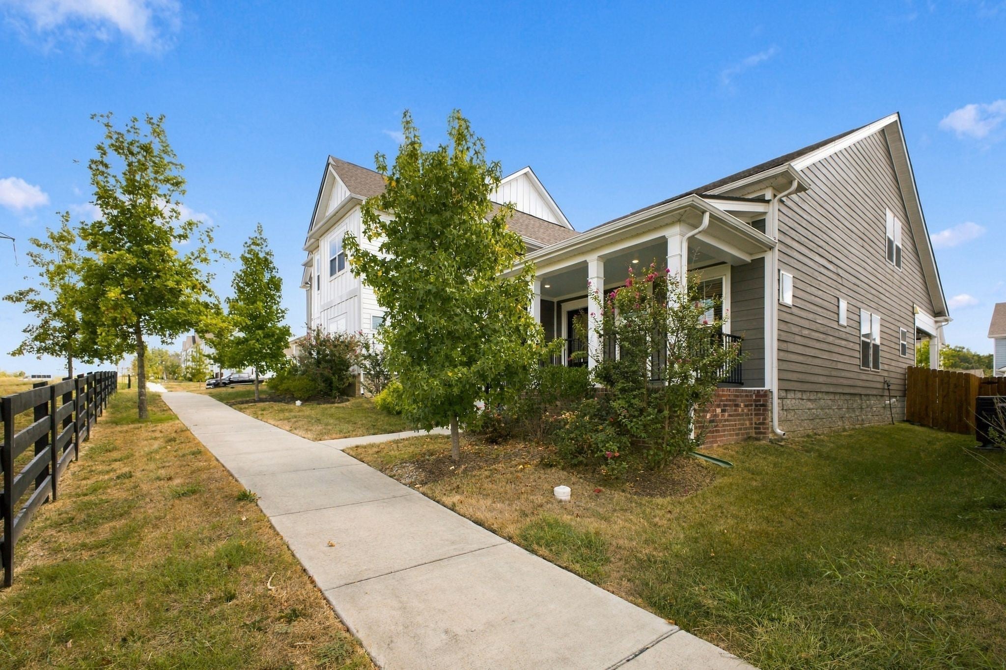 1040 Indigo Aly
