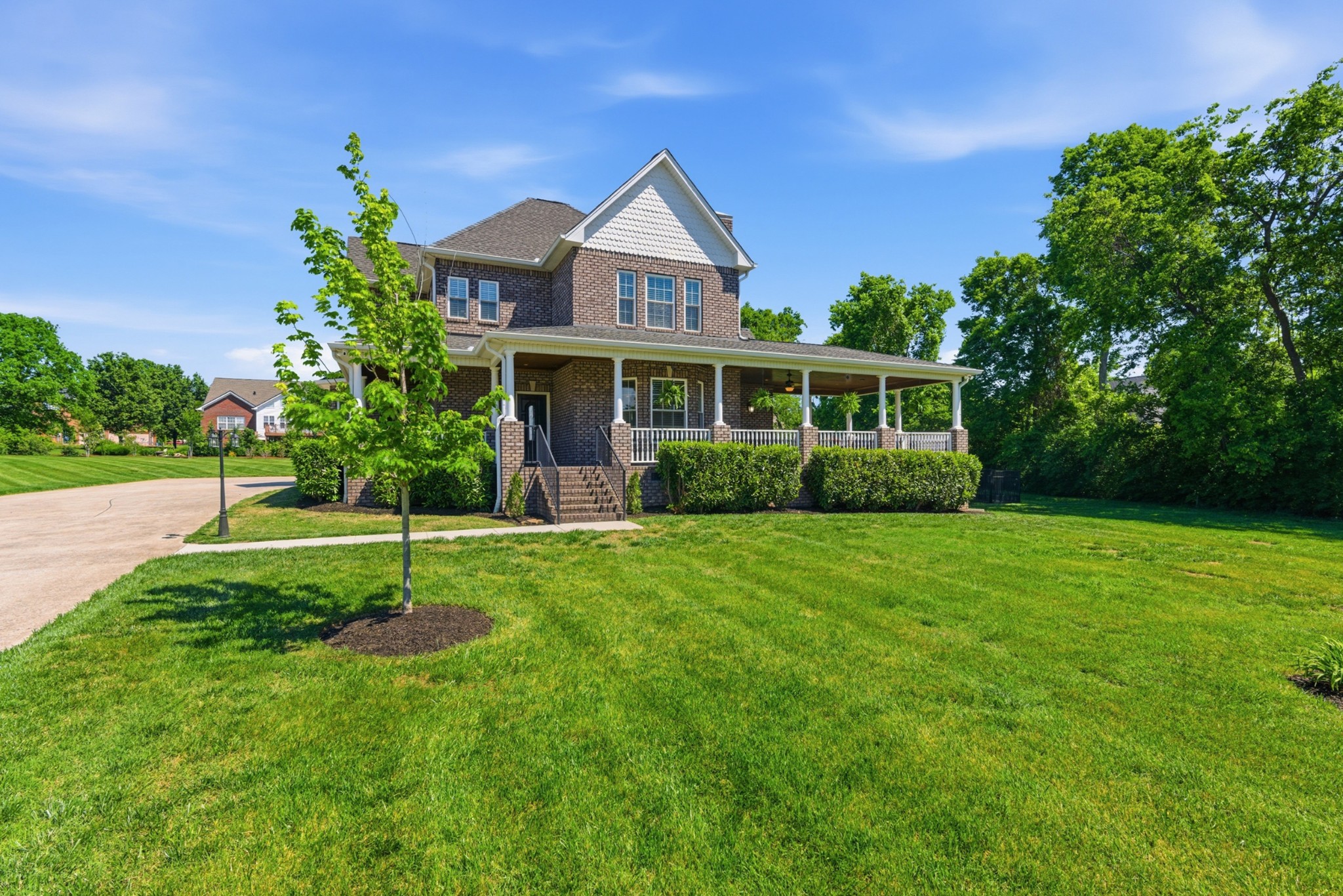 239 Grandview Cir