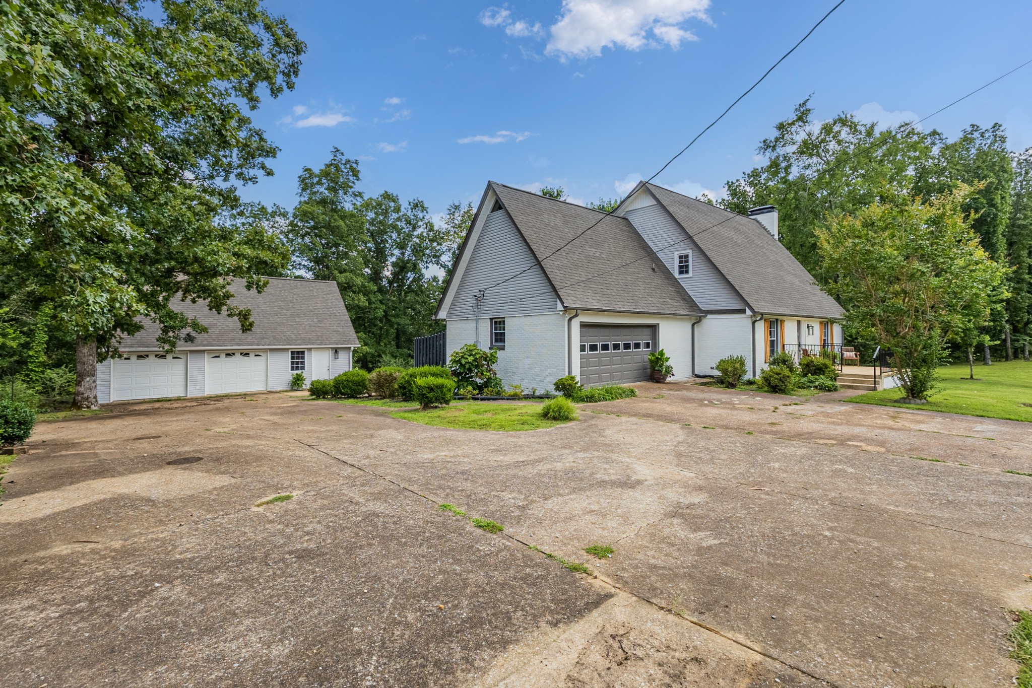 630 Hurricane Hill Dr