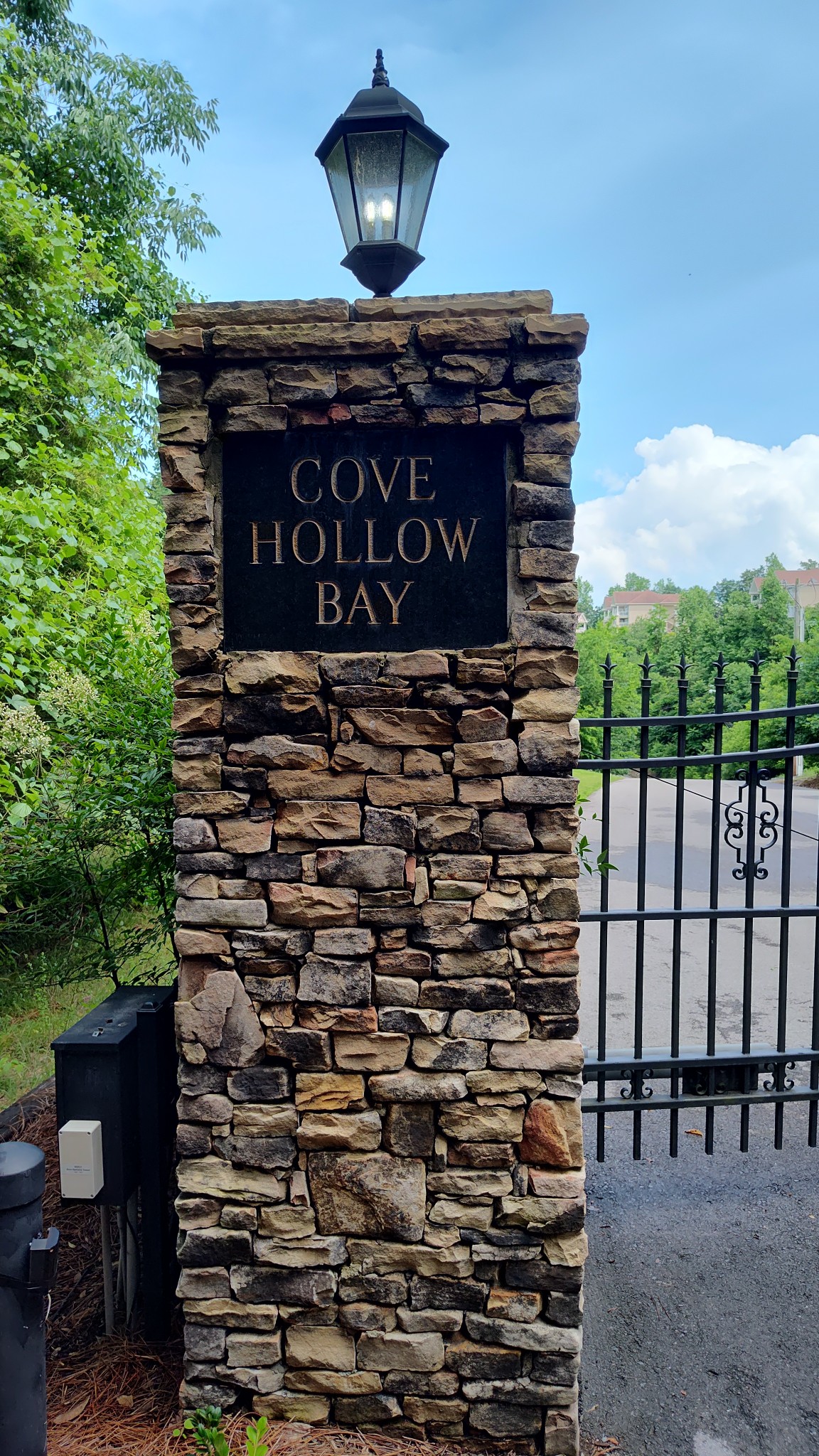 6 Bay Dr