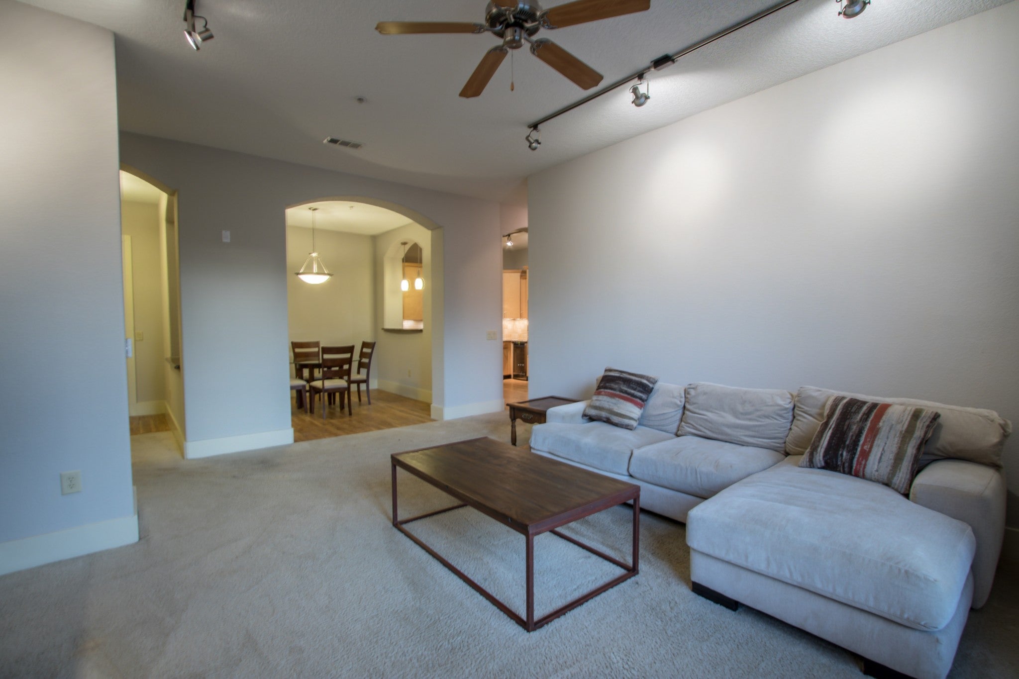 2-bed home for rent in Nashville, TN 37212, 2600 Hillsboro Pike 312 2600 Hillsboro Pike 312, Nashville TN 37212 2-bed home, photo 3 of 23