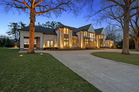 Photo of 5231 Williamsburg Rd, Brentwood, TN 37027 (MLS # 3186573)