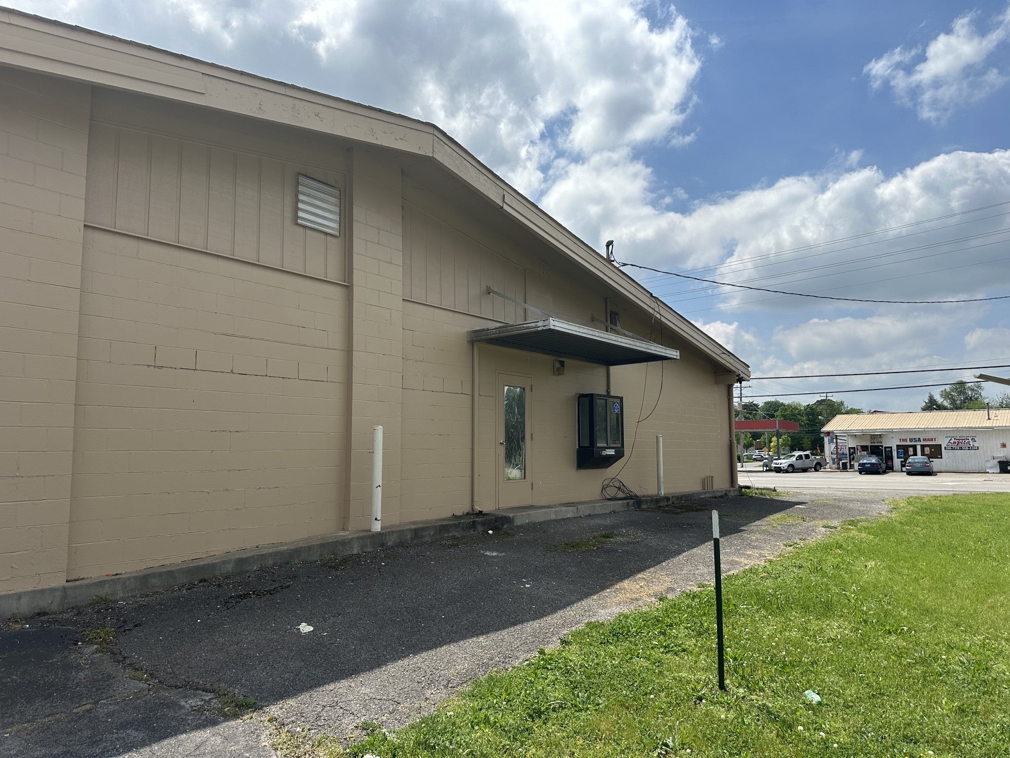 1703 Bradyville Pike