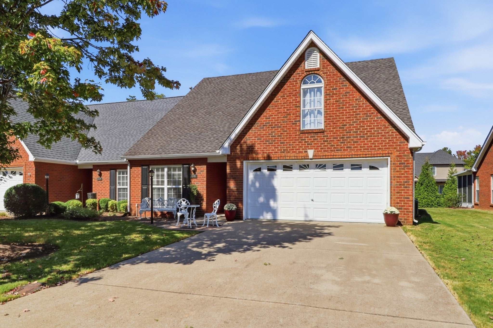 3364 Berryside Dr