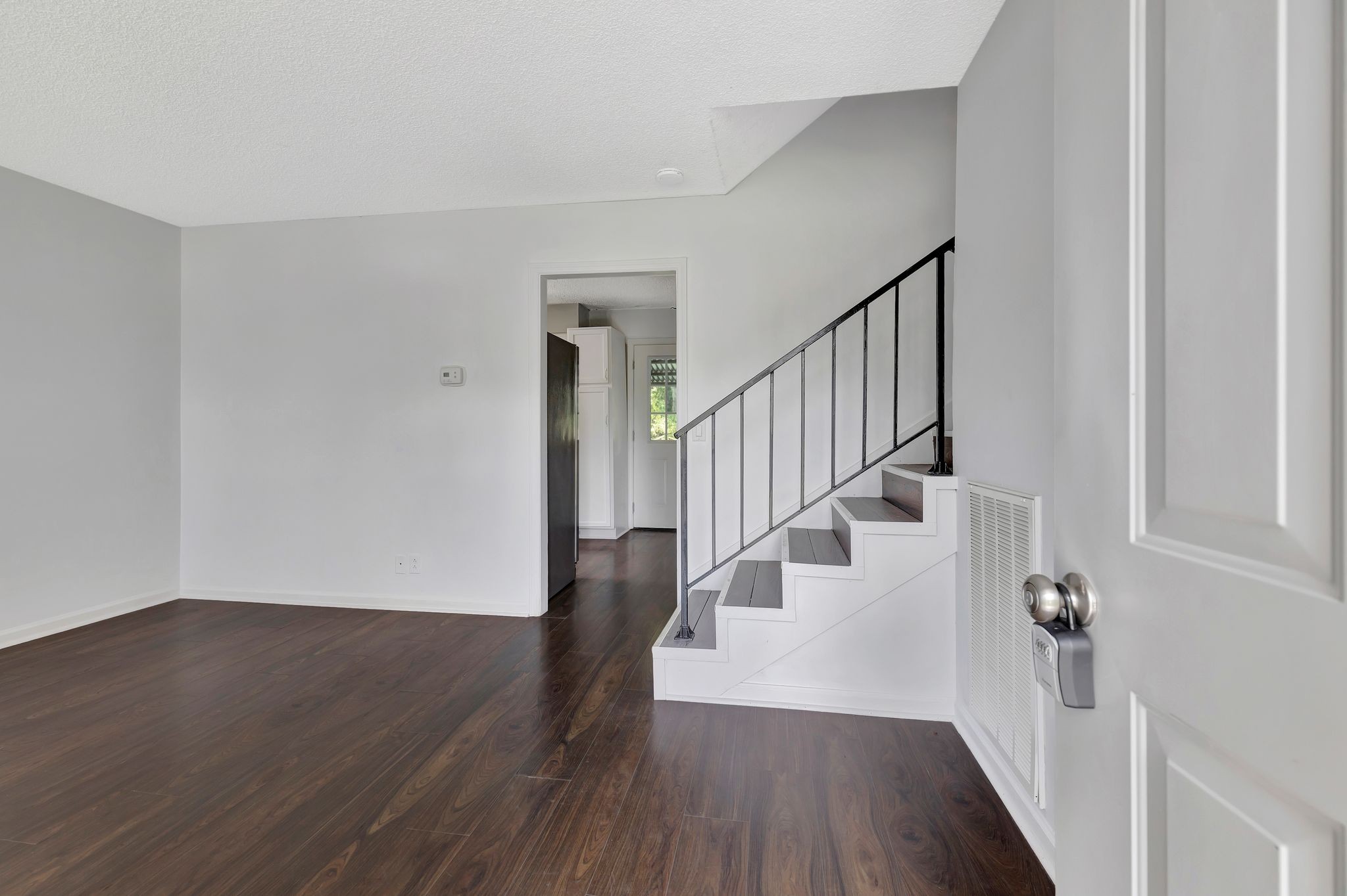 296 Paragon Mills Rd