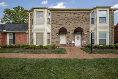 2113 River Chase Dr Murfreesboro TN 37128