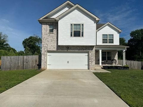 536 Macy Lynn Dr Clarksville TN 37042