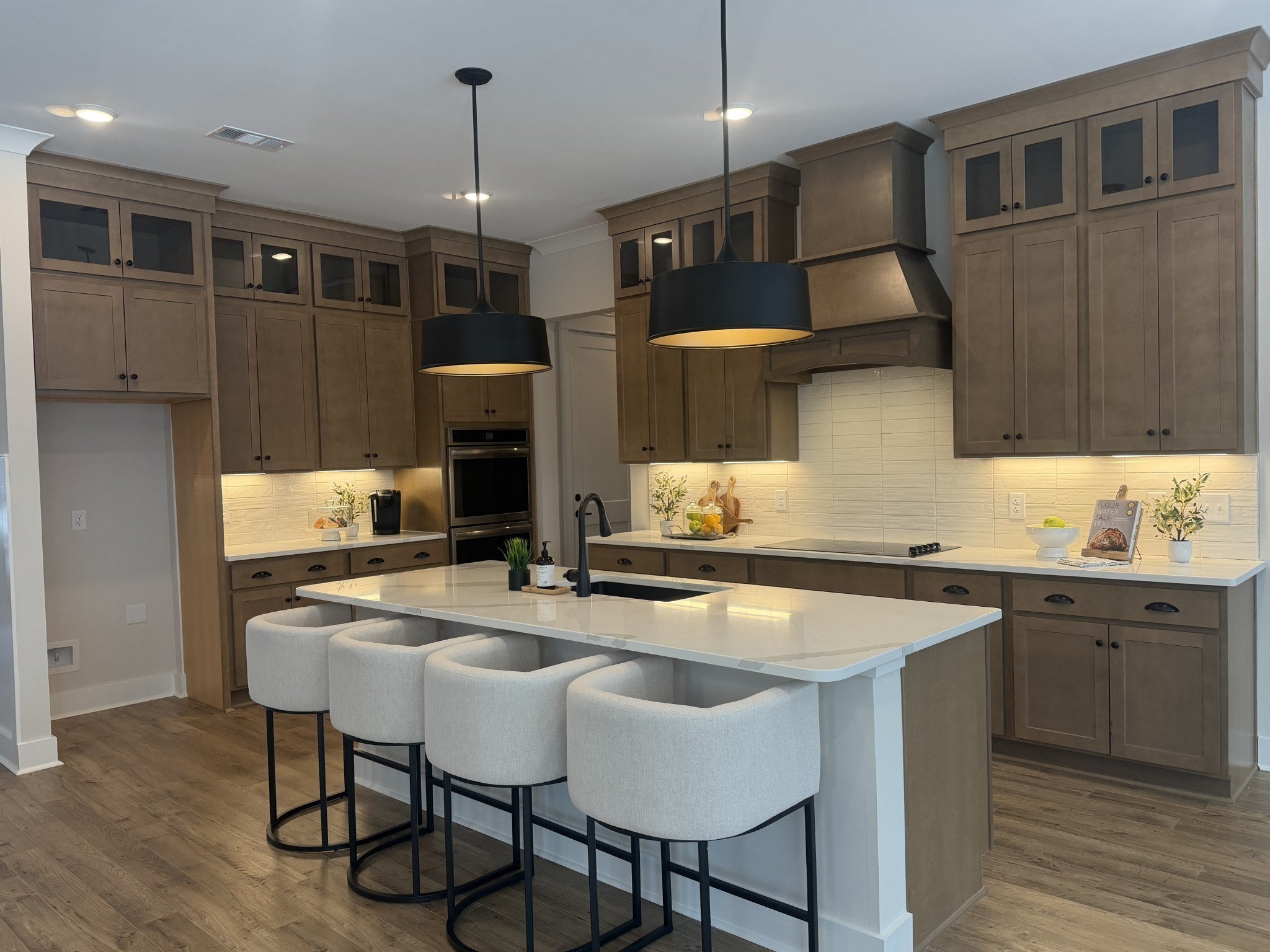 7229 Fairlawn Drive