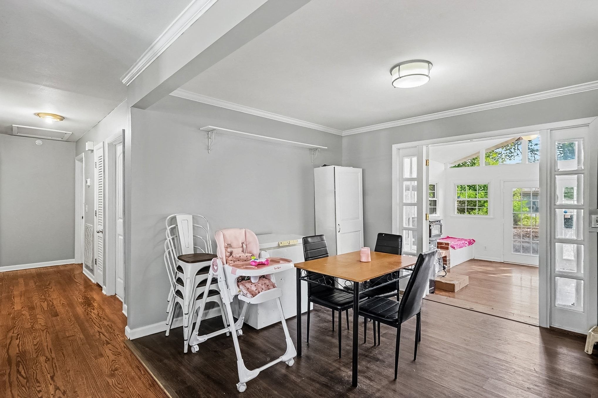 915 Temple Ct