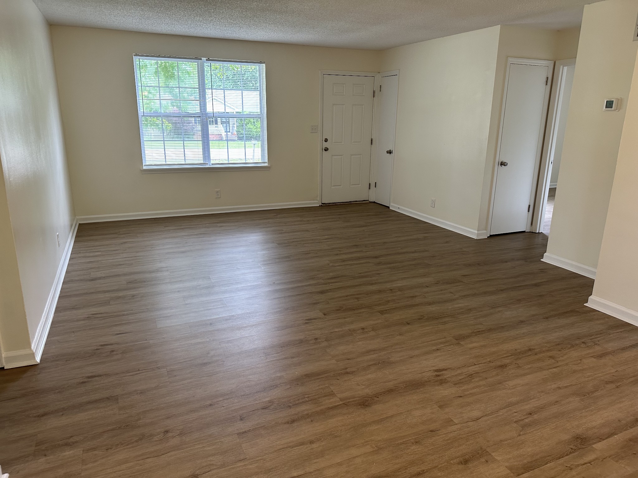 410 Buckeye Ln
