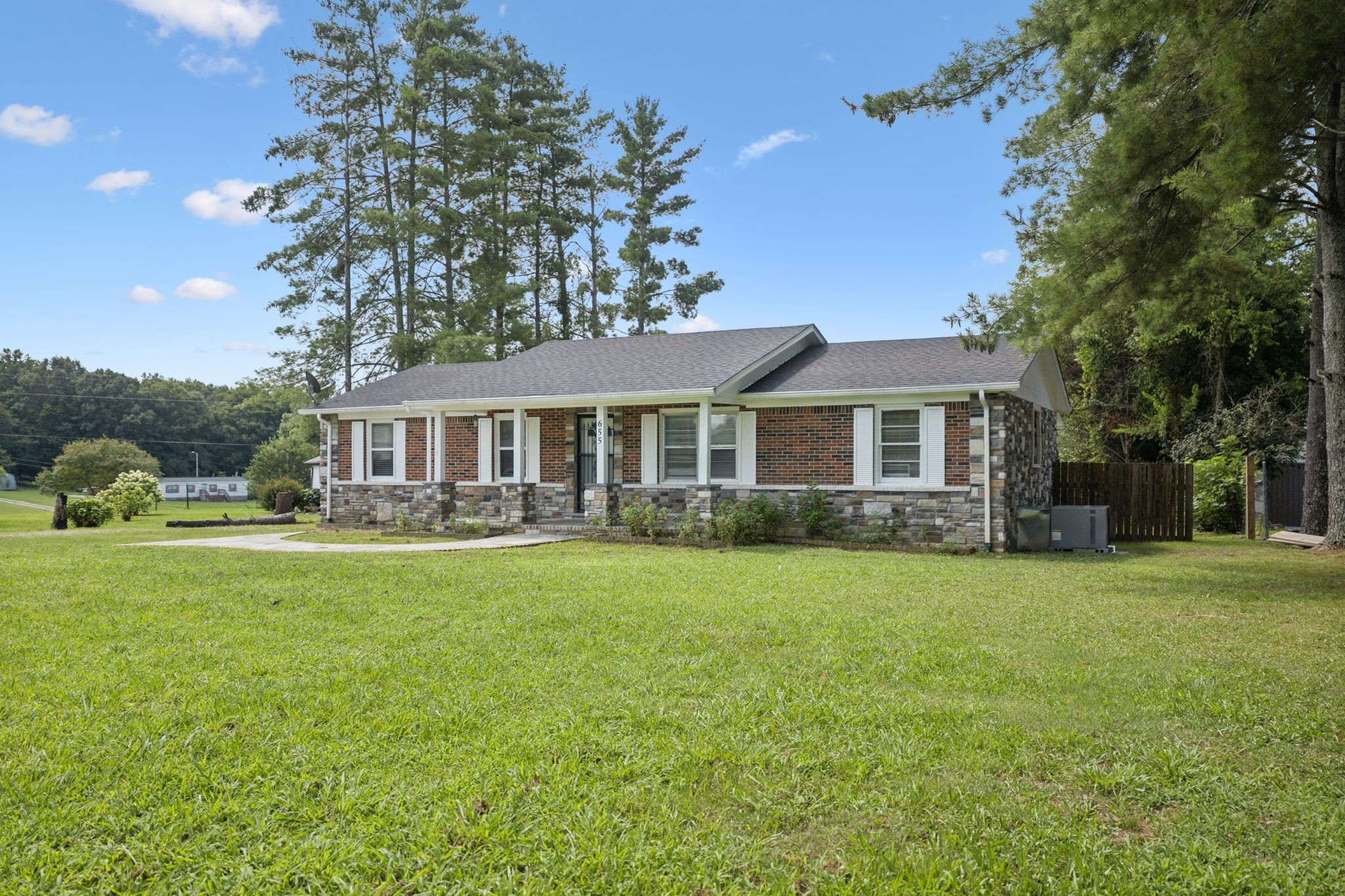 655 Short Mountain Rd