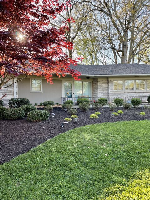 211 Admiral Cir N Lawrenceburg TN 38464