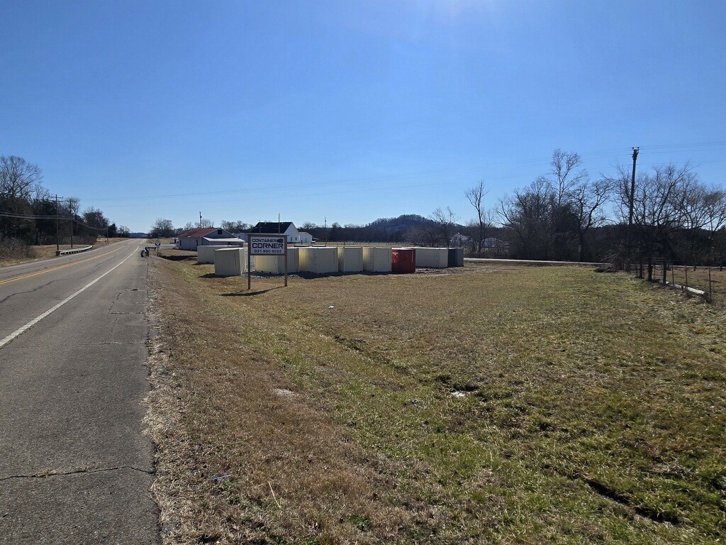 3981 Fayetteville Hwy