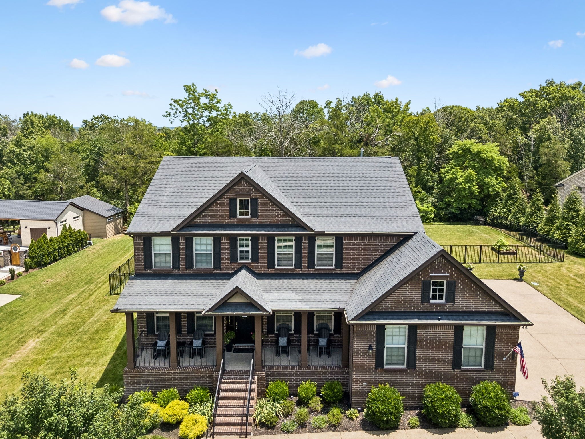 691 Lawler Ln
