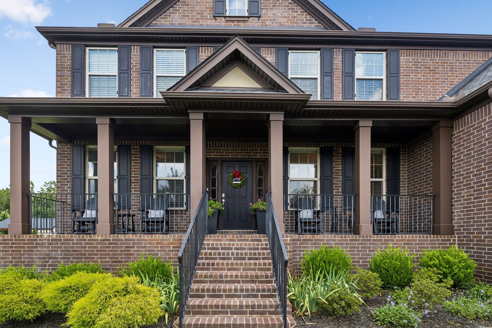 691 Lawler Ln