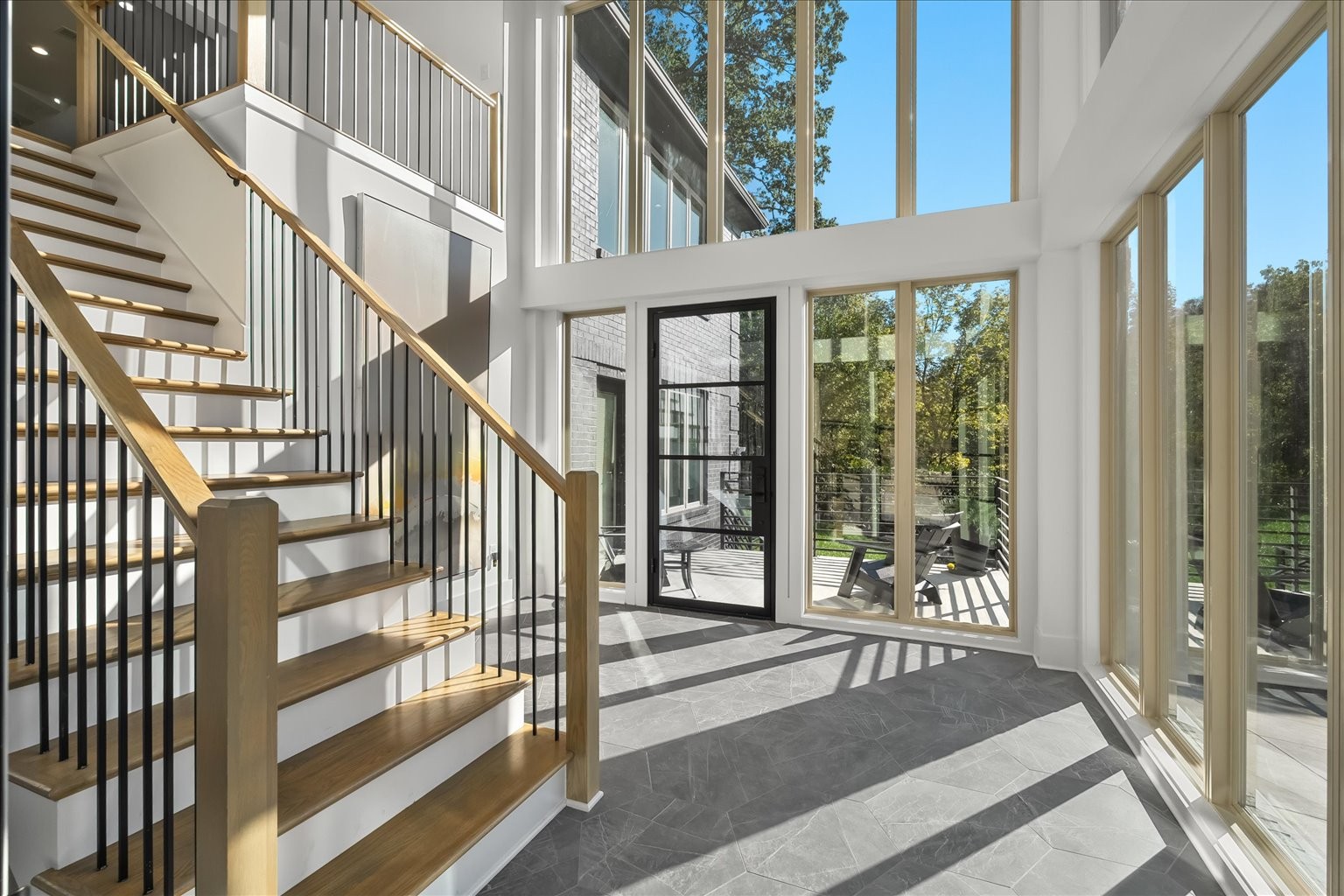 7407 Indian Creek Rd