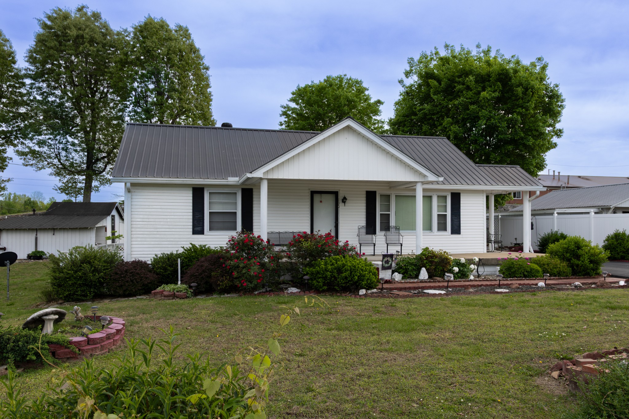130 Elm Ln