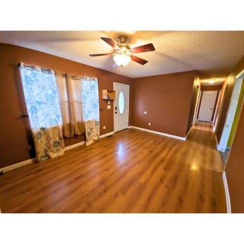 225 County Road 587