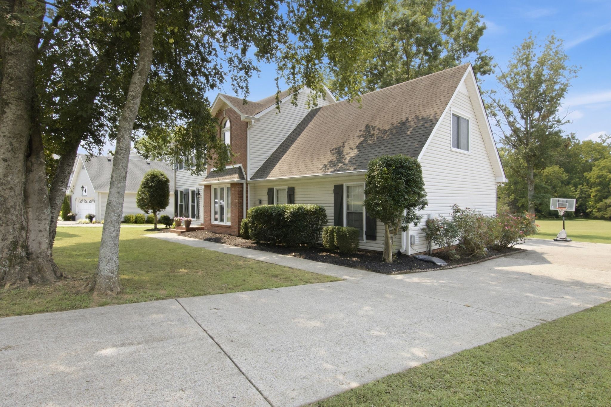 322 Alden Cove Dr