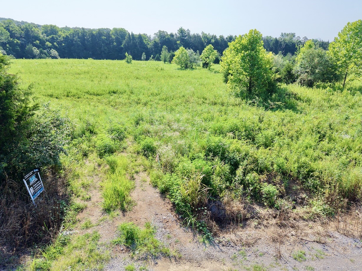 2 Bristol Dr