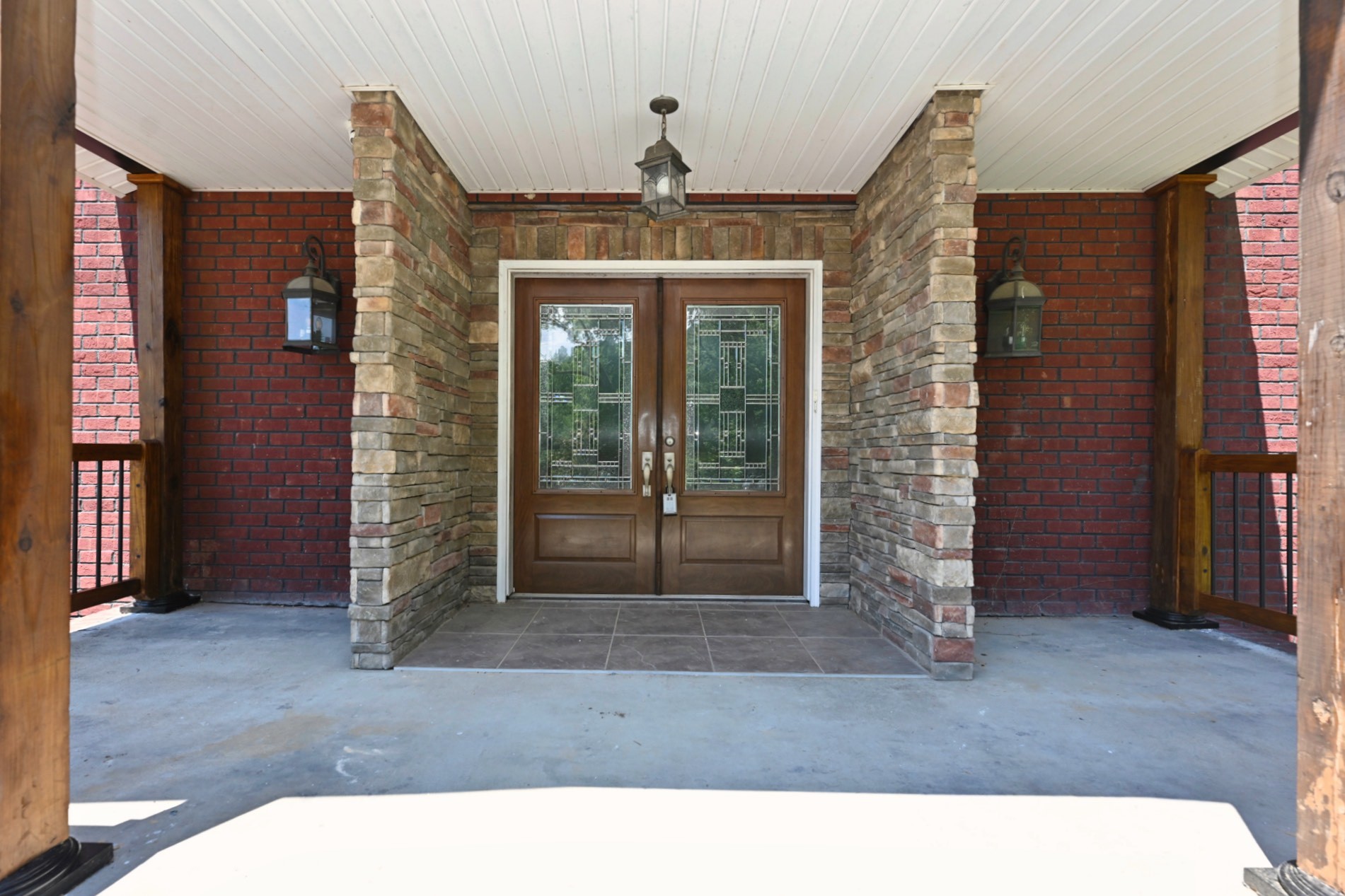 125 Happy Hollow Rd