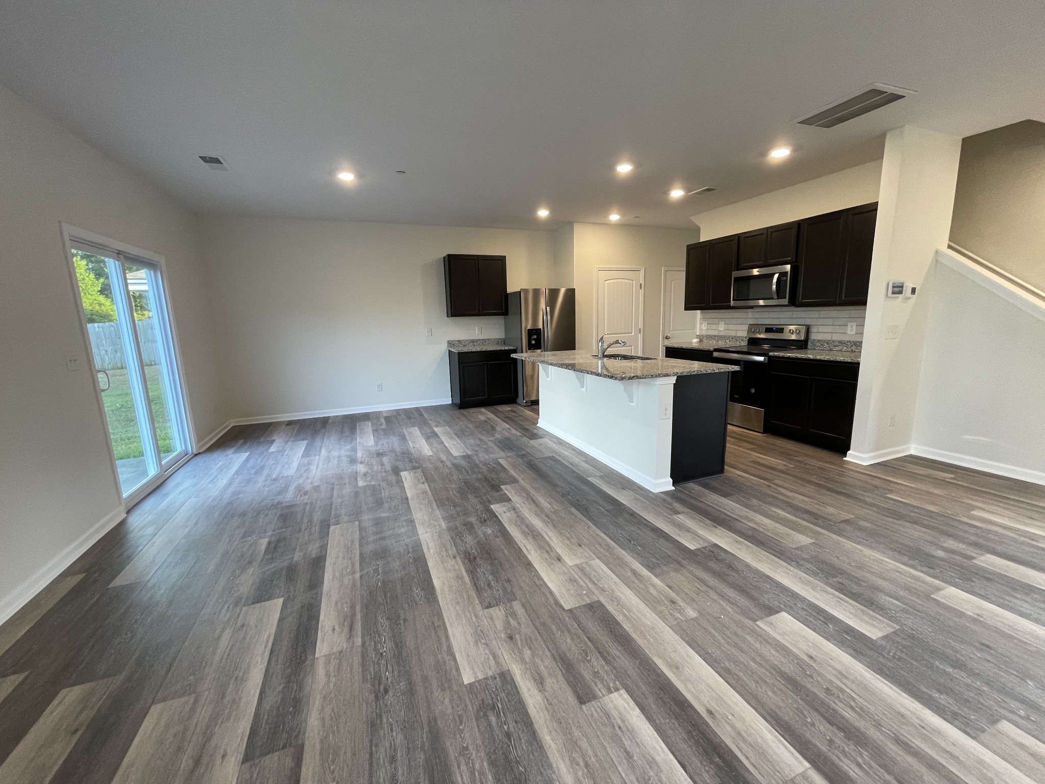 537 Spangler Ln