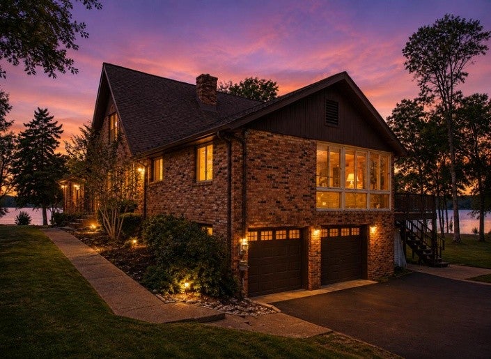103 W Ridge Dr