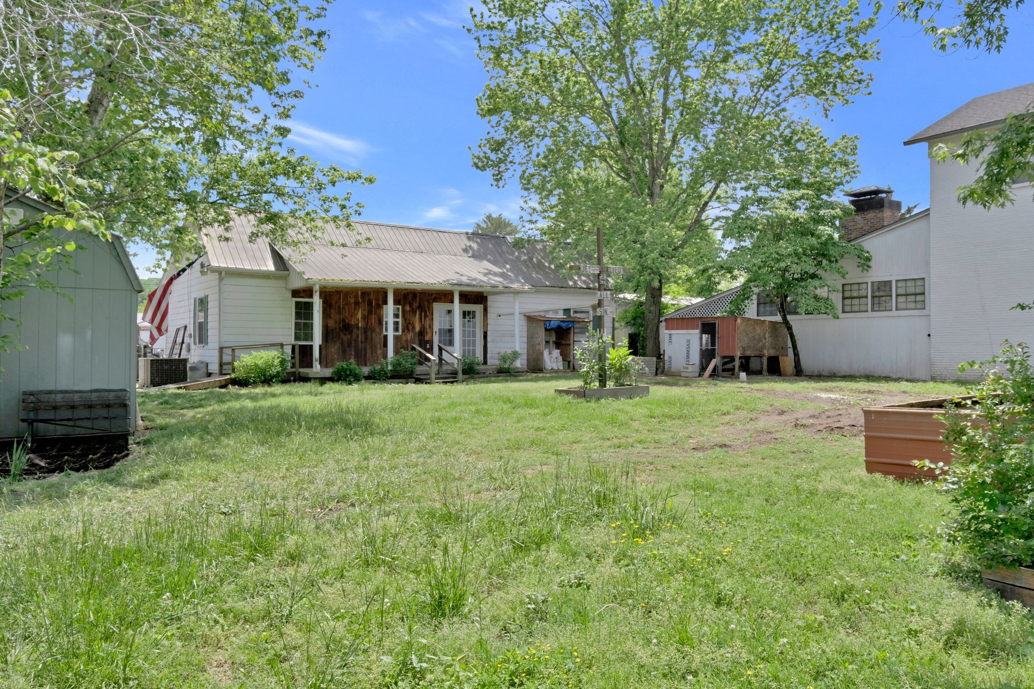 159 Clover St