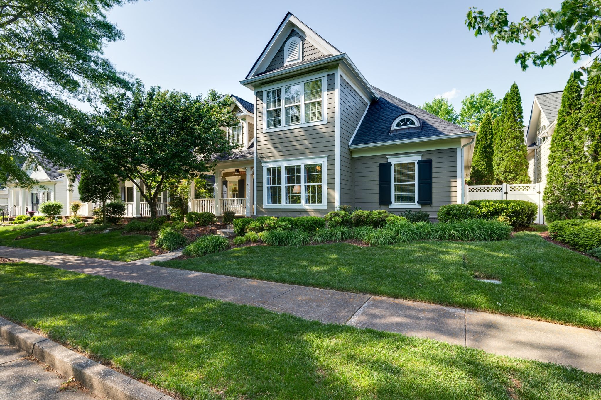 708 Pebble Springs Dr