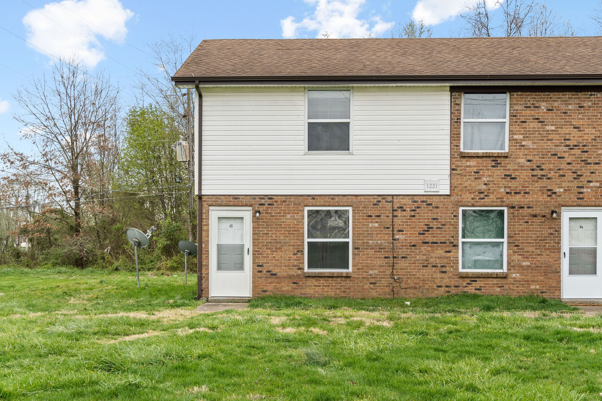 1231 Stateline Rd 45