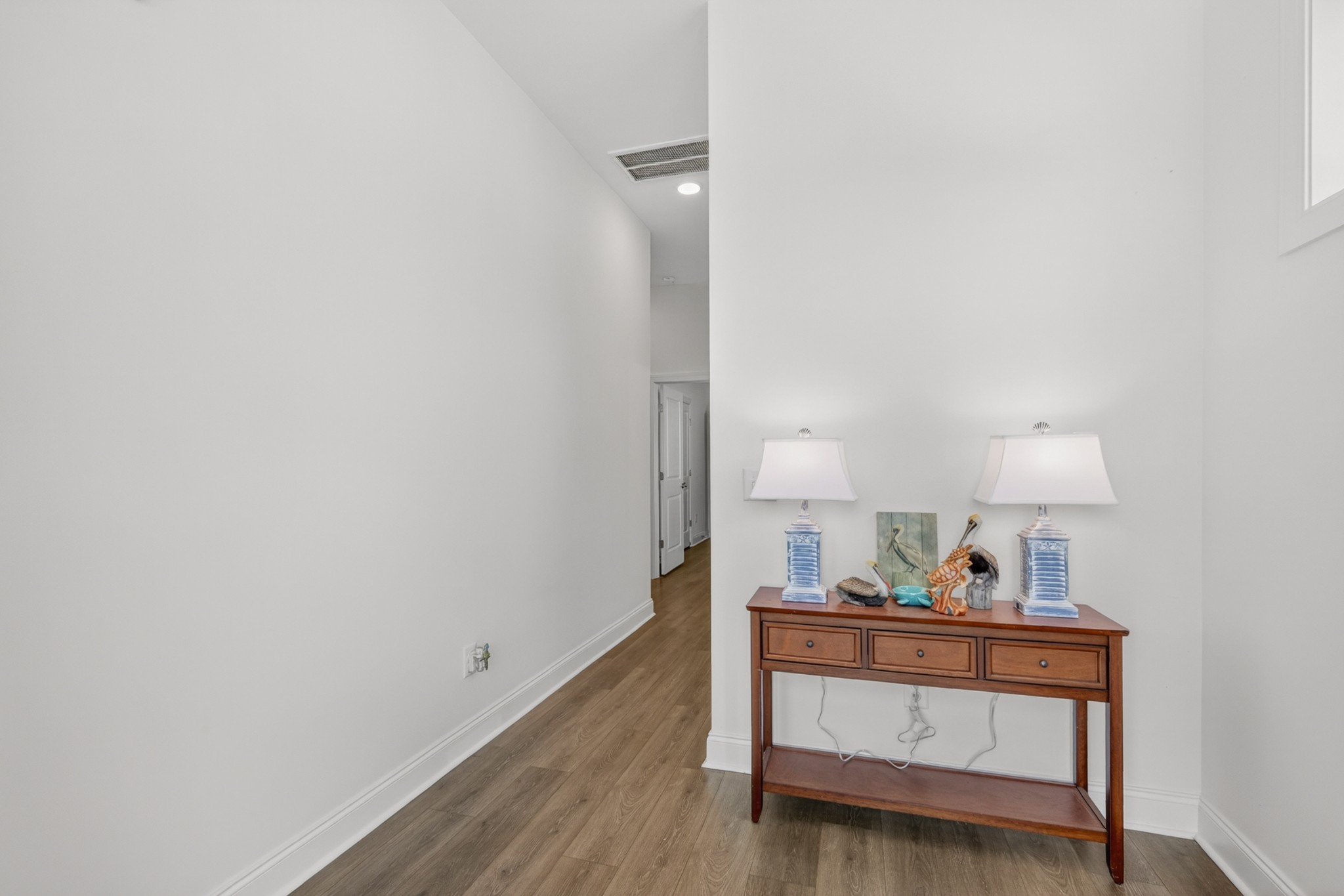 3016 Wiltshire Park Pl