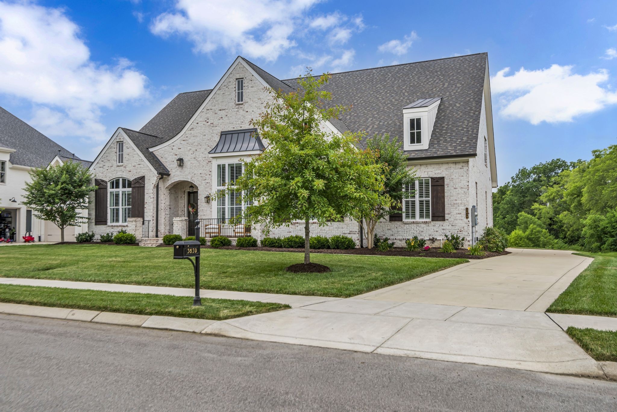 3639 Ronstadt Rd