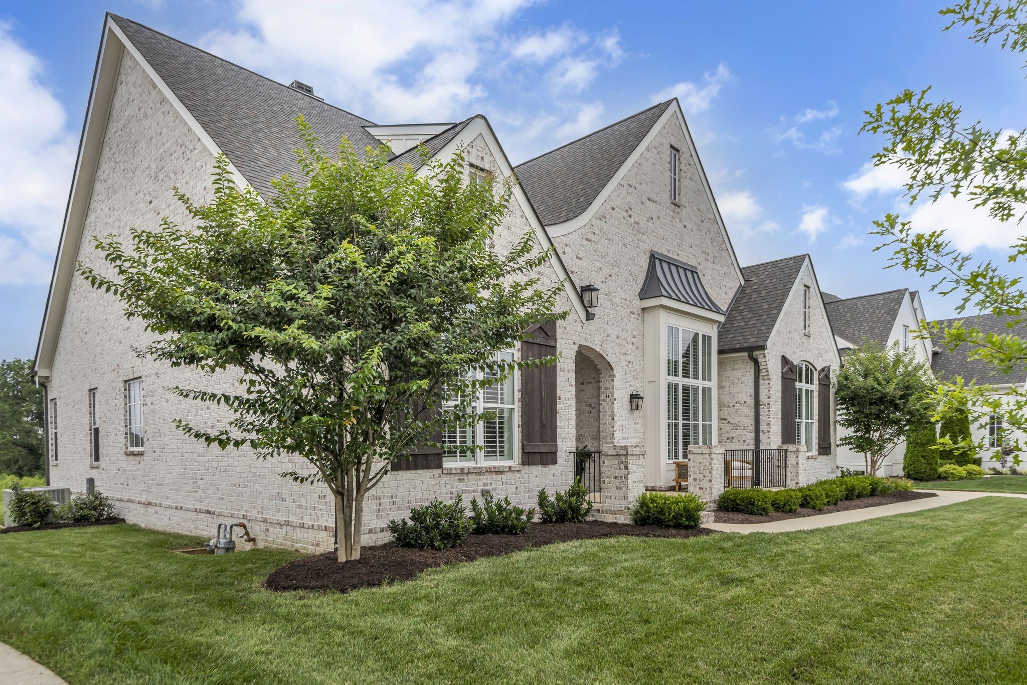 3639 Ronstadt Rd