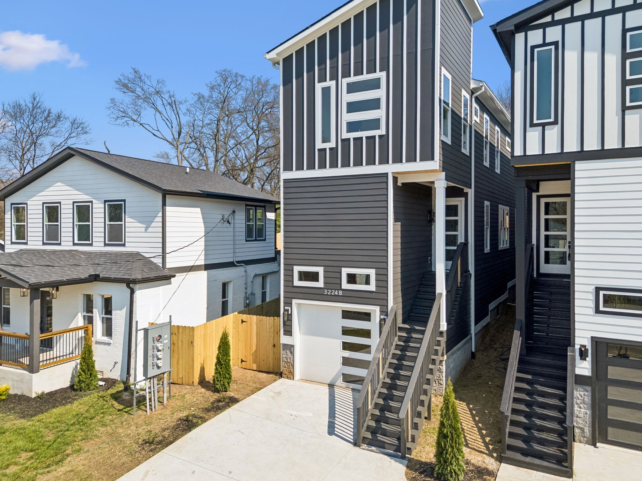3224B Curtis St