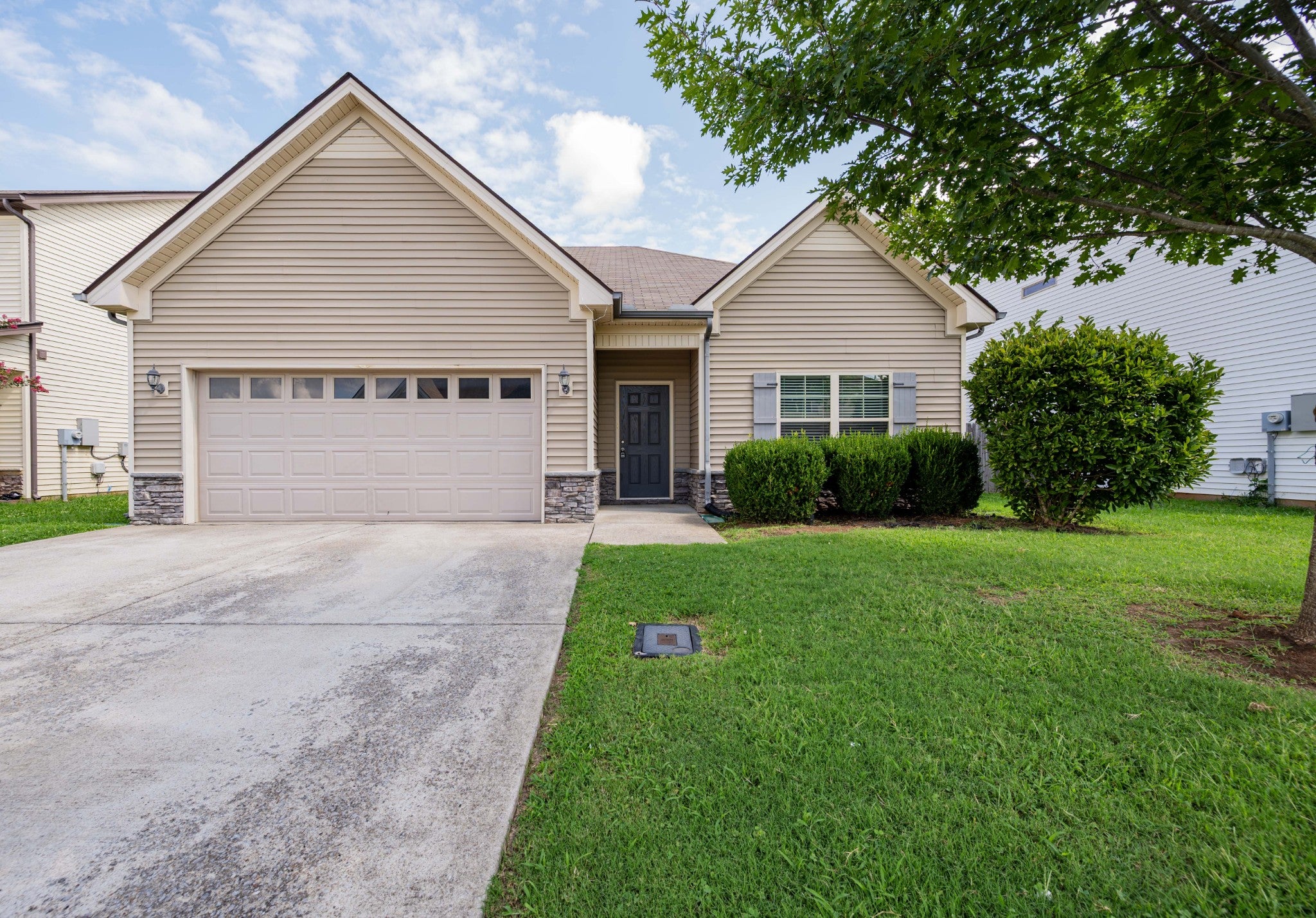 3376 Tourmaline Dr