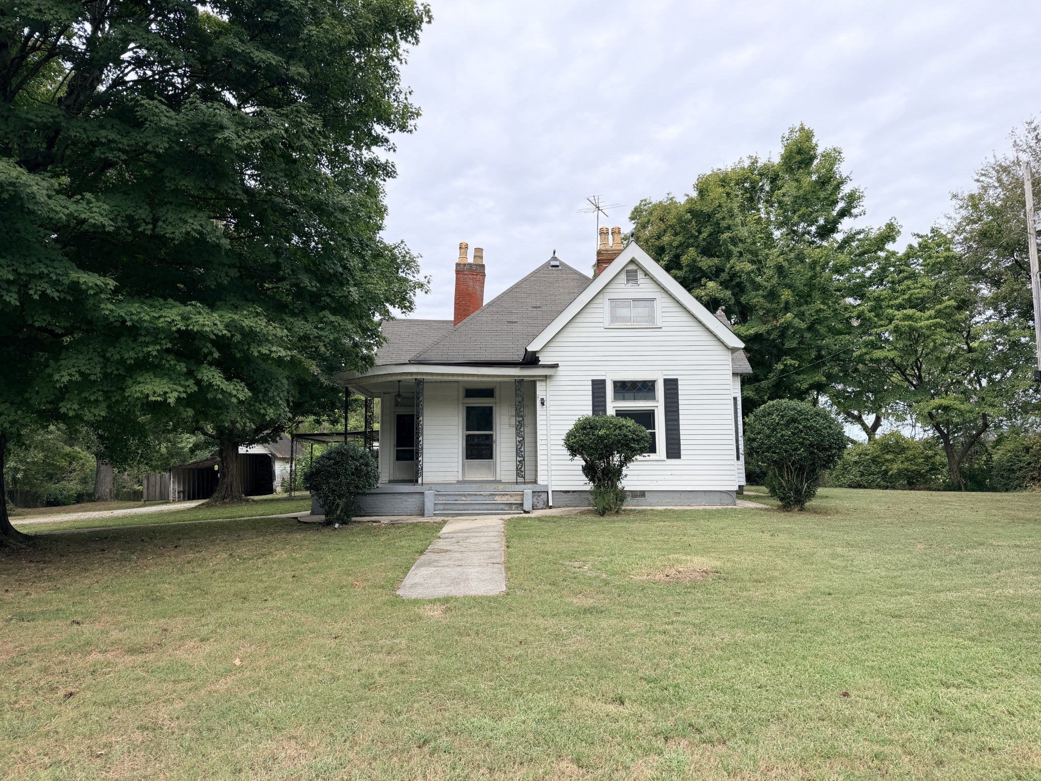 6518 Highway 49 E