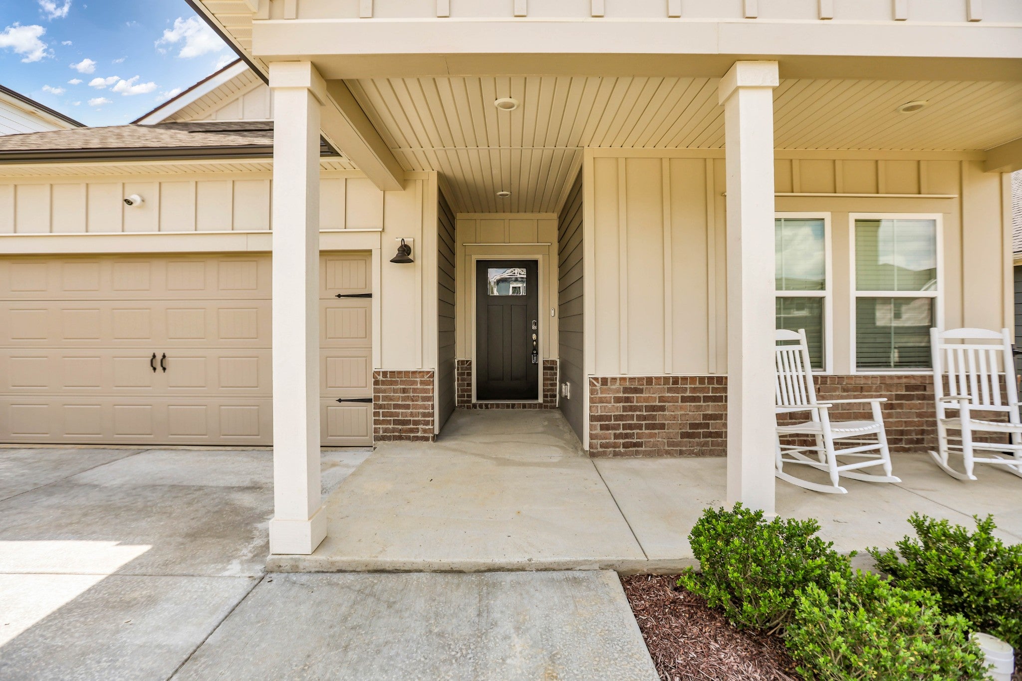 1835 Mahala Dr