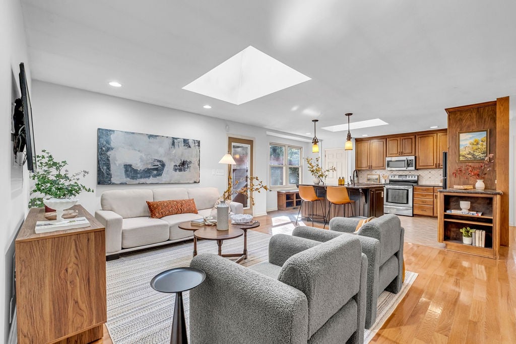 8008 Quail Creek Rd