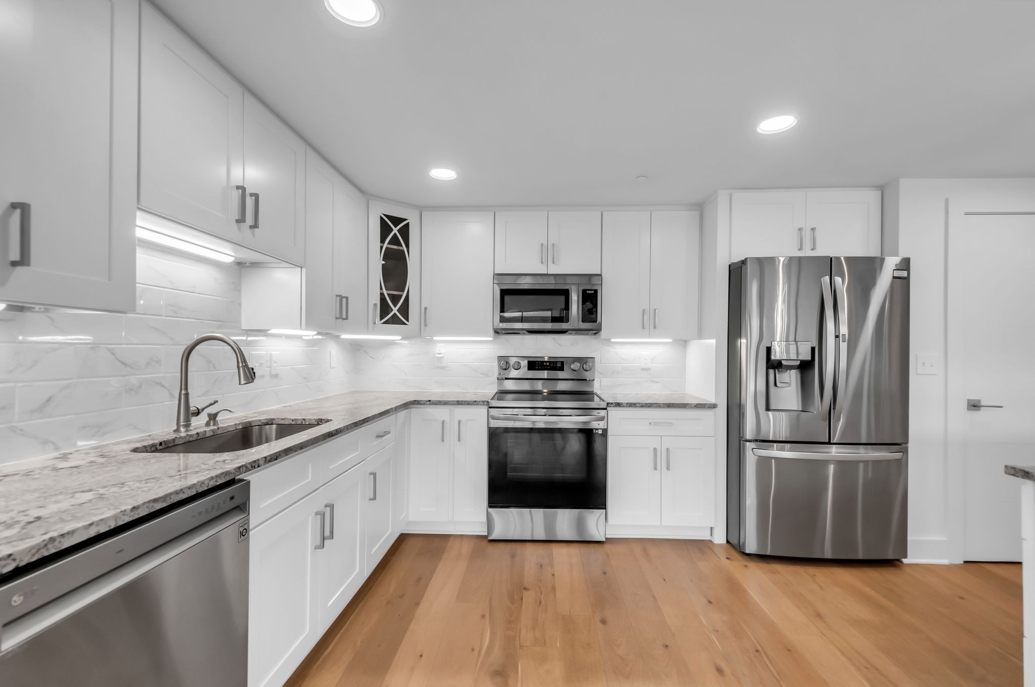 6666 Brookmont Ter 707