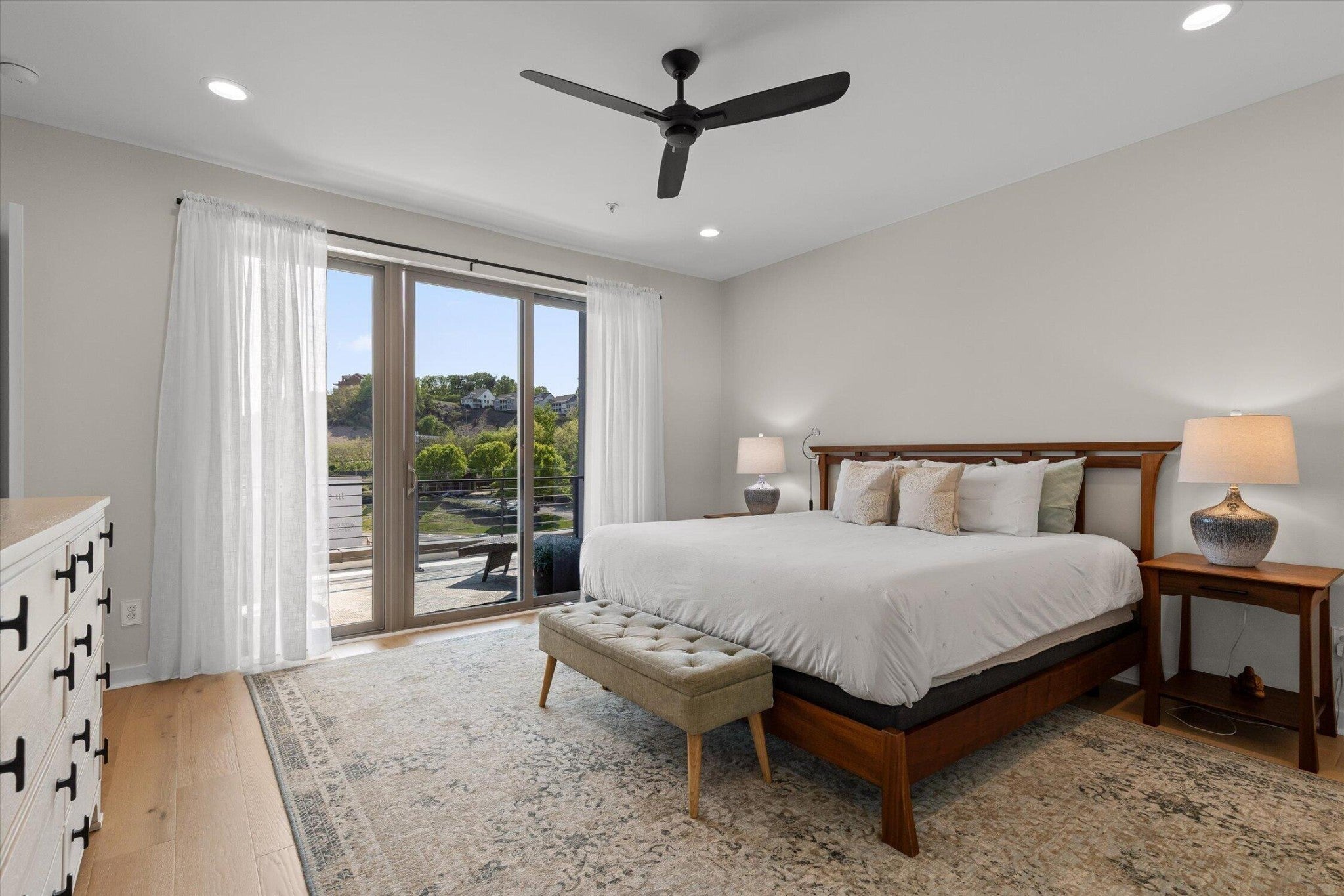 895 Cherokee Boulevard 105