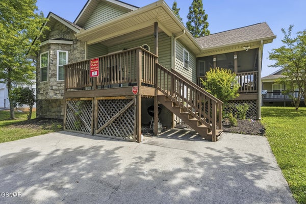 650 LLOYD HUSKEY RD, PIGEON FORGE, TN 37863 - Image 72765c79ccc5aed827dcf088e07e75ea/3269934375