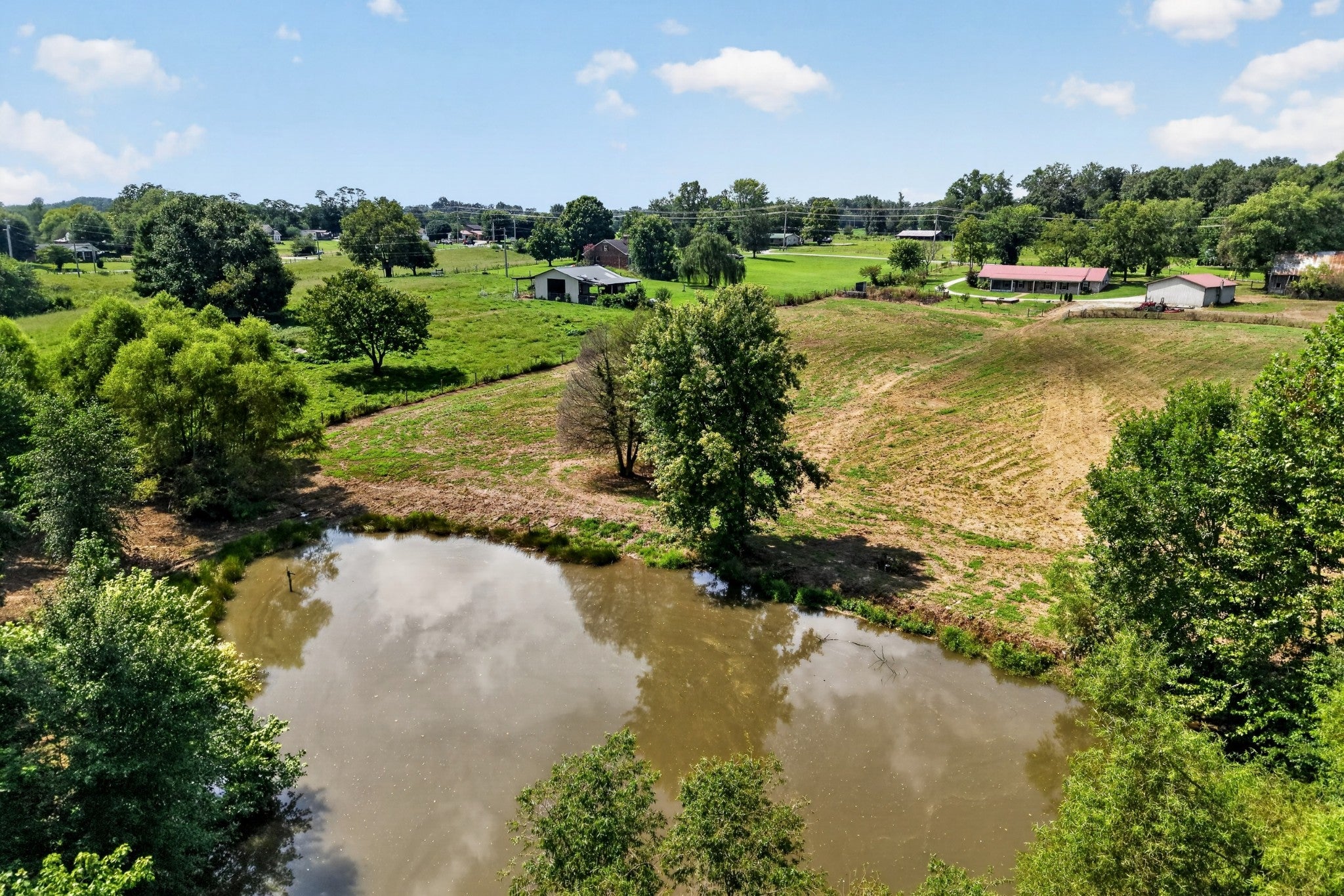 5520 Academy Rd