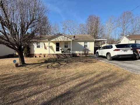 37 Woody Ln Manchester TN 37355